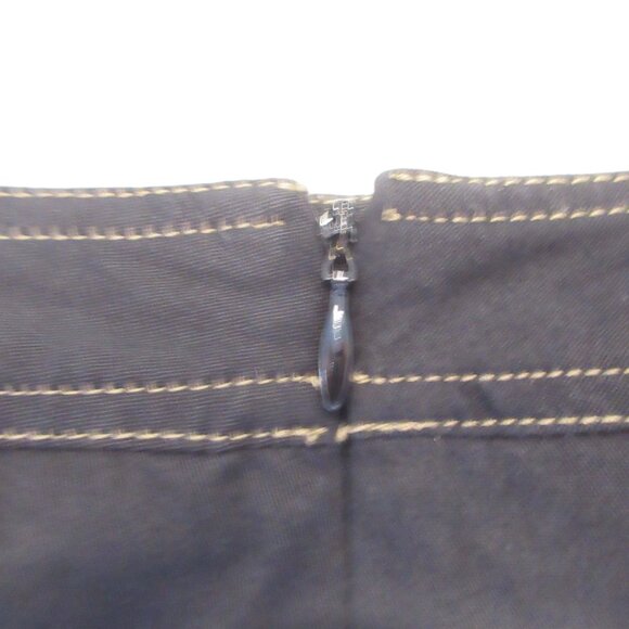 Parallel Jet Black w White Piping Mini Skirt, 1-front pocket, size 6 - Picture 5 of 12